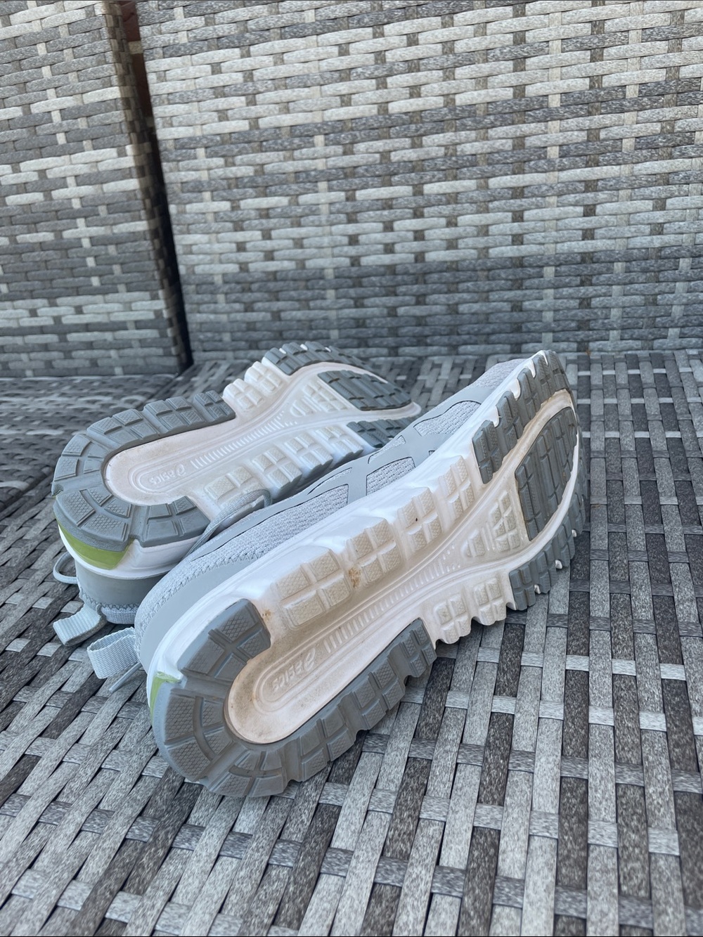 ASICS light Gray Running Sneakers with Mint Accents - Picture 3 of 3